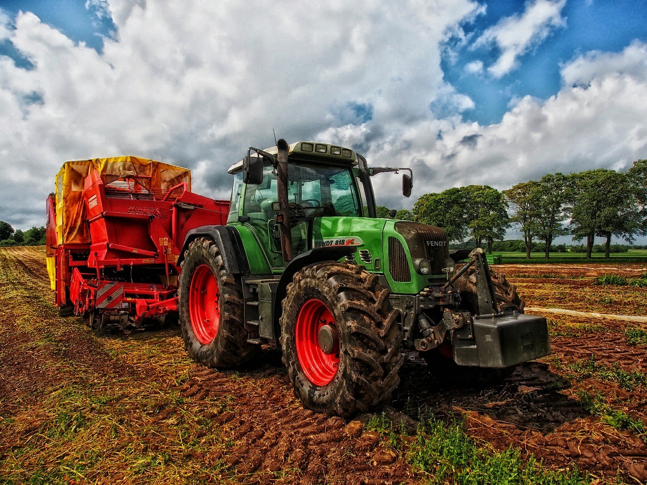 Ste poľnohospodár a vlastníte traktor?